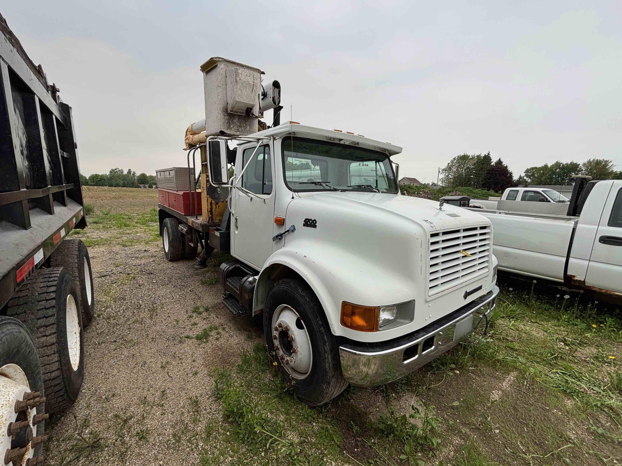 1998 INTERNATIONAL 4700 - Image 7